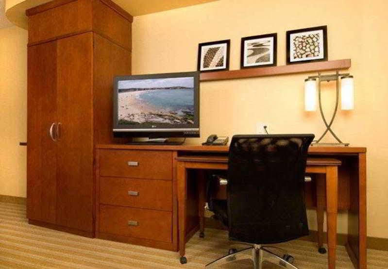 Courtyard Marriott Houston Pearland Otel Dış mekan fotoğraf